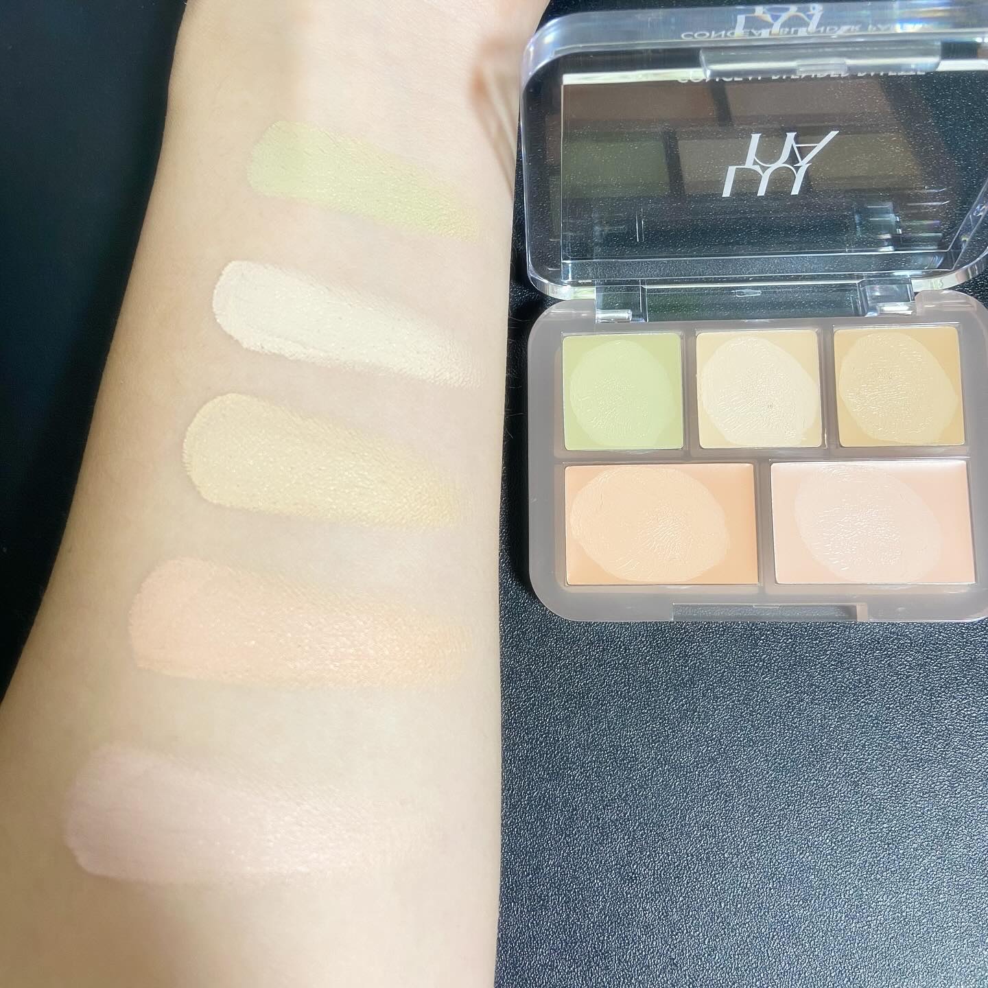 コンシールブレンダーパレット/LUNA/パレットコンシーラーを使ったクチコミ（3枚目）