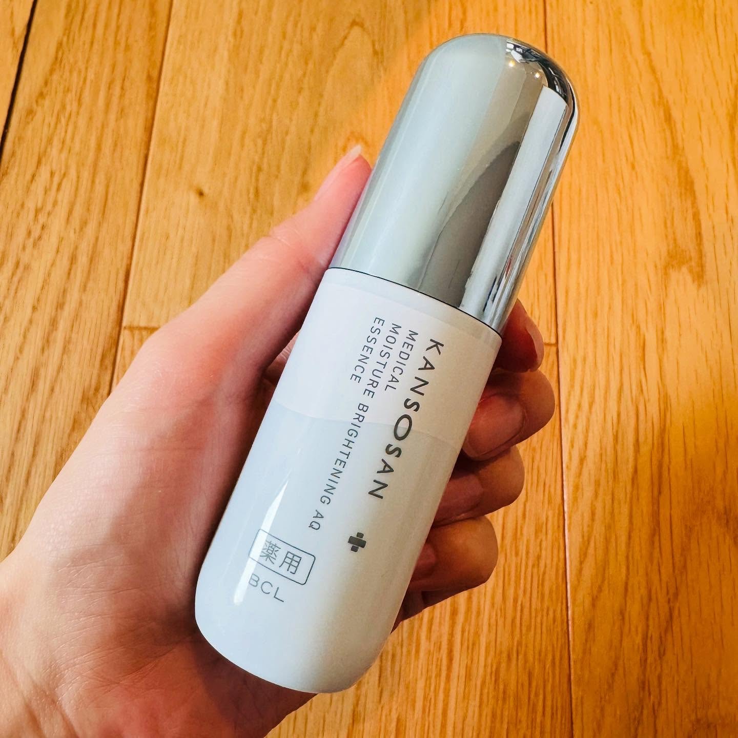 乾燥さん 薬用水分力ブライトニングエッセンス【医薬部外品】/乾燥さん/美容液を使ったクチコミ（2枚目）