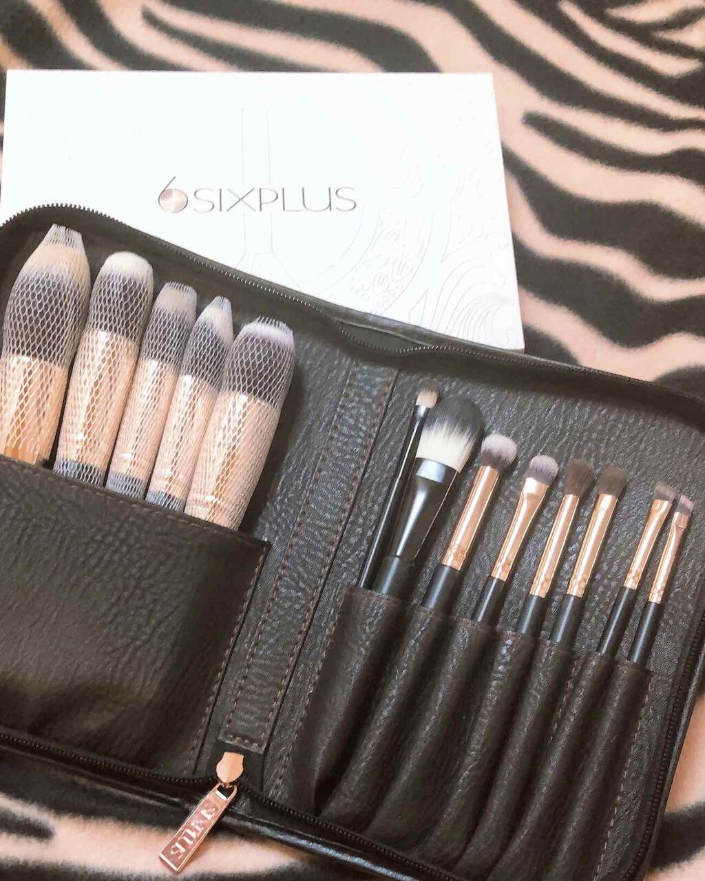 貴族のゴールド メイクブラシ11本セット 化粧ポーチ付き/SIXPLUS/メイクブラシを使ったクチコミ(1枚目)