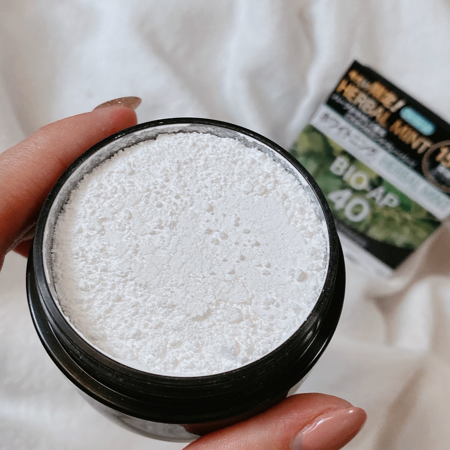 ホワイトニングパウダー　ハーバルミント/Dr.Oral/歯磨き粉を使ったクチコミ（2枚目）