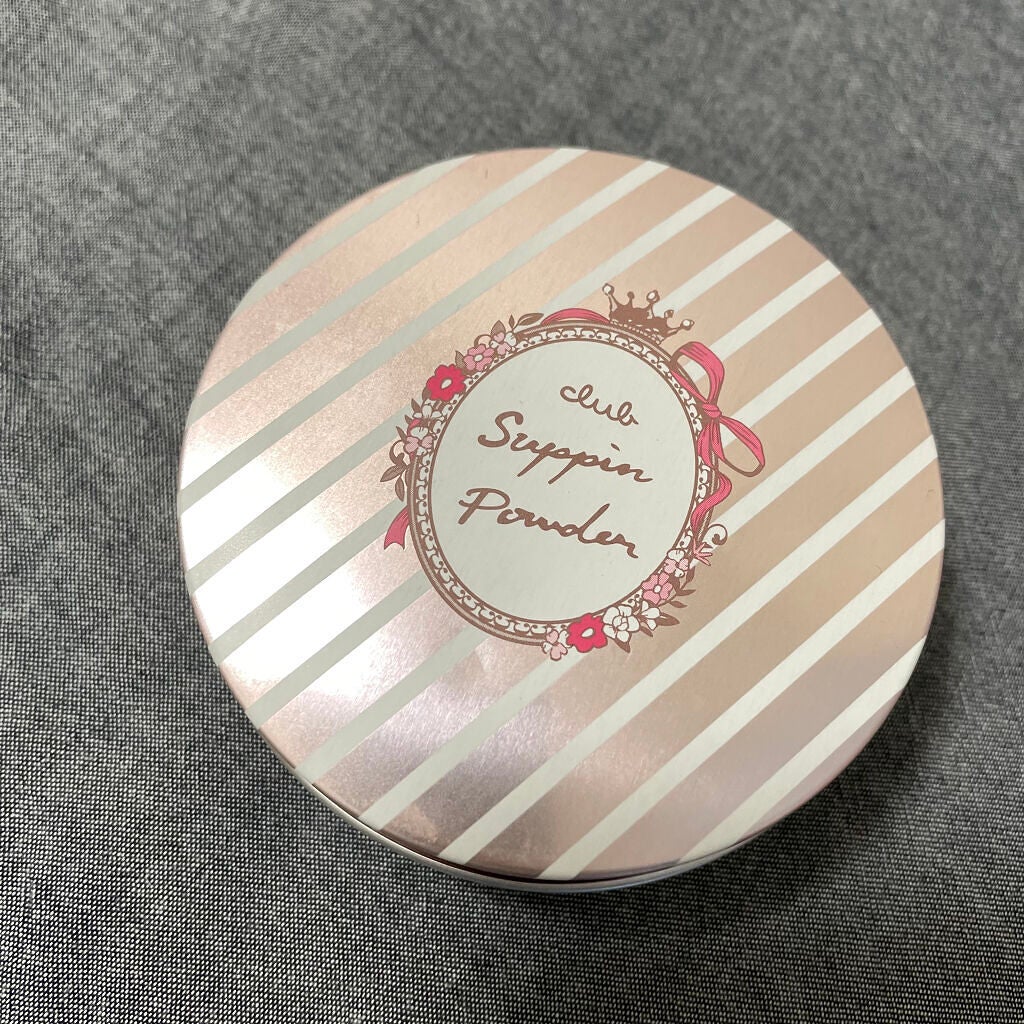 すっぴんパウダー B サクラスウィートソローの香り 2022/クラブ/プレストパウダーを使ったクチコミ(1枚目)