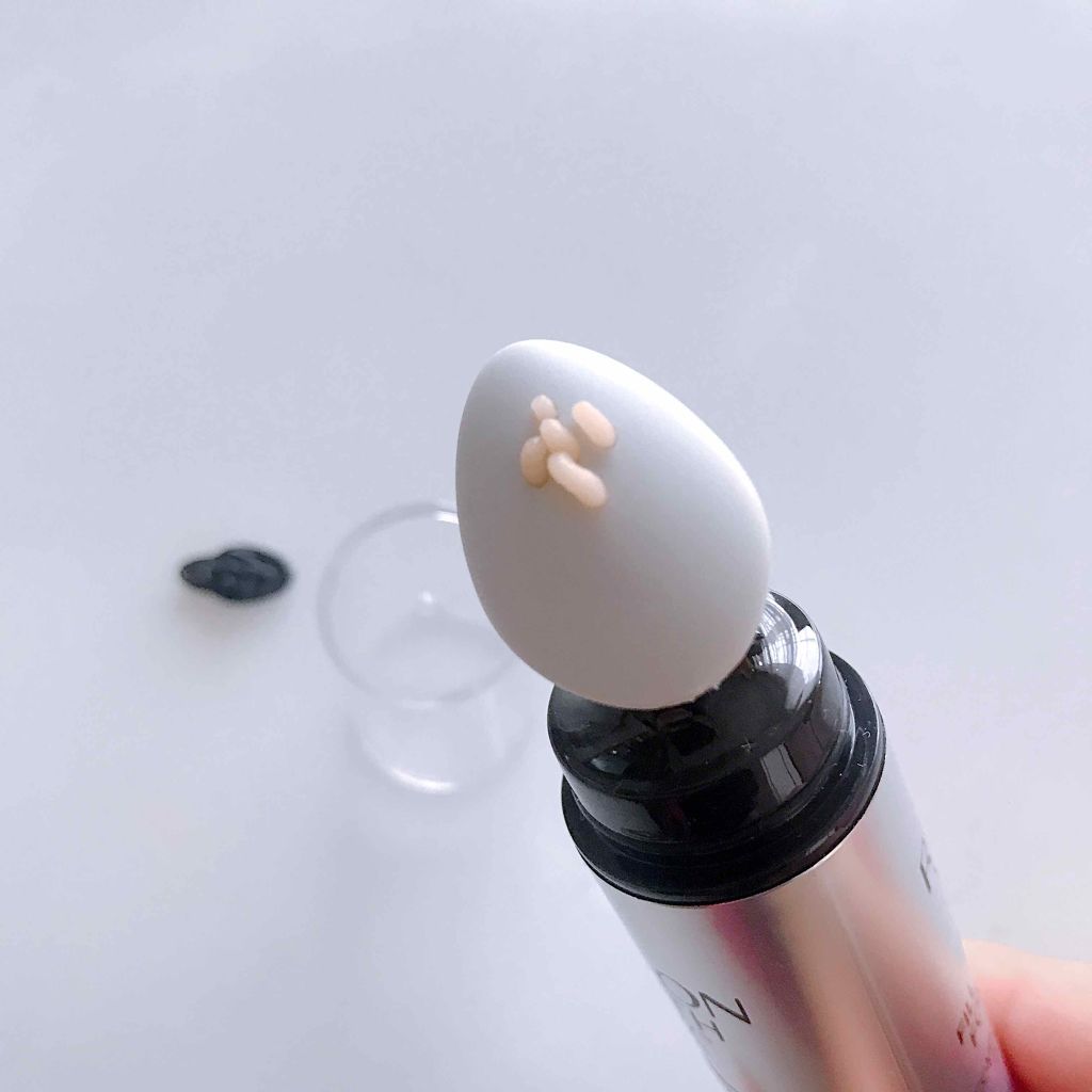 レブロン ユースエフエックス フィル＋ブラー プライマー/REVLON/化粧下地を使ったクチコミ（2枚目）