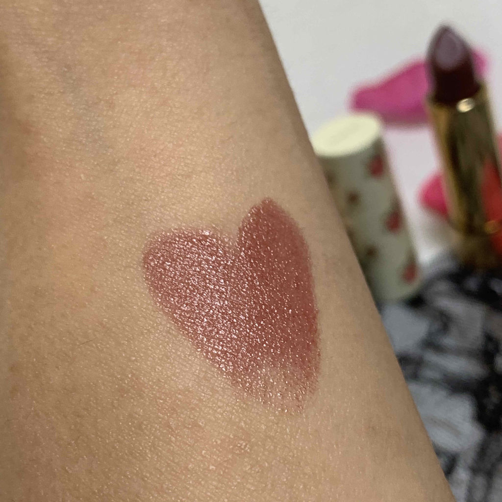 グッチ ルージュ ア レーヴル ヴォワル 203 ミルドレッド ローズウッド/GUCCI beauty/口紅を使ったクチコミ（2枚目）