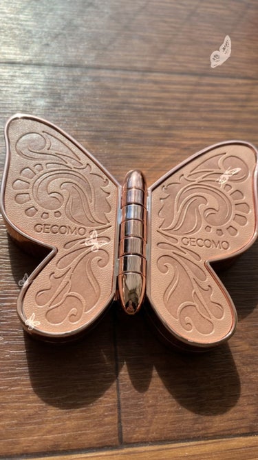 butterfly 6 colors Eye Shadow/gecomo/アイシャドウパレットを使ったクチコミ（2枚目）