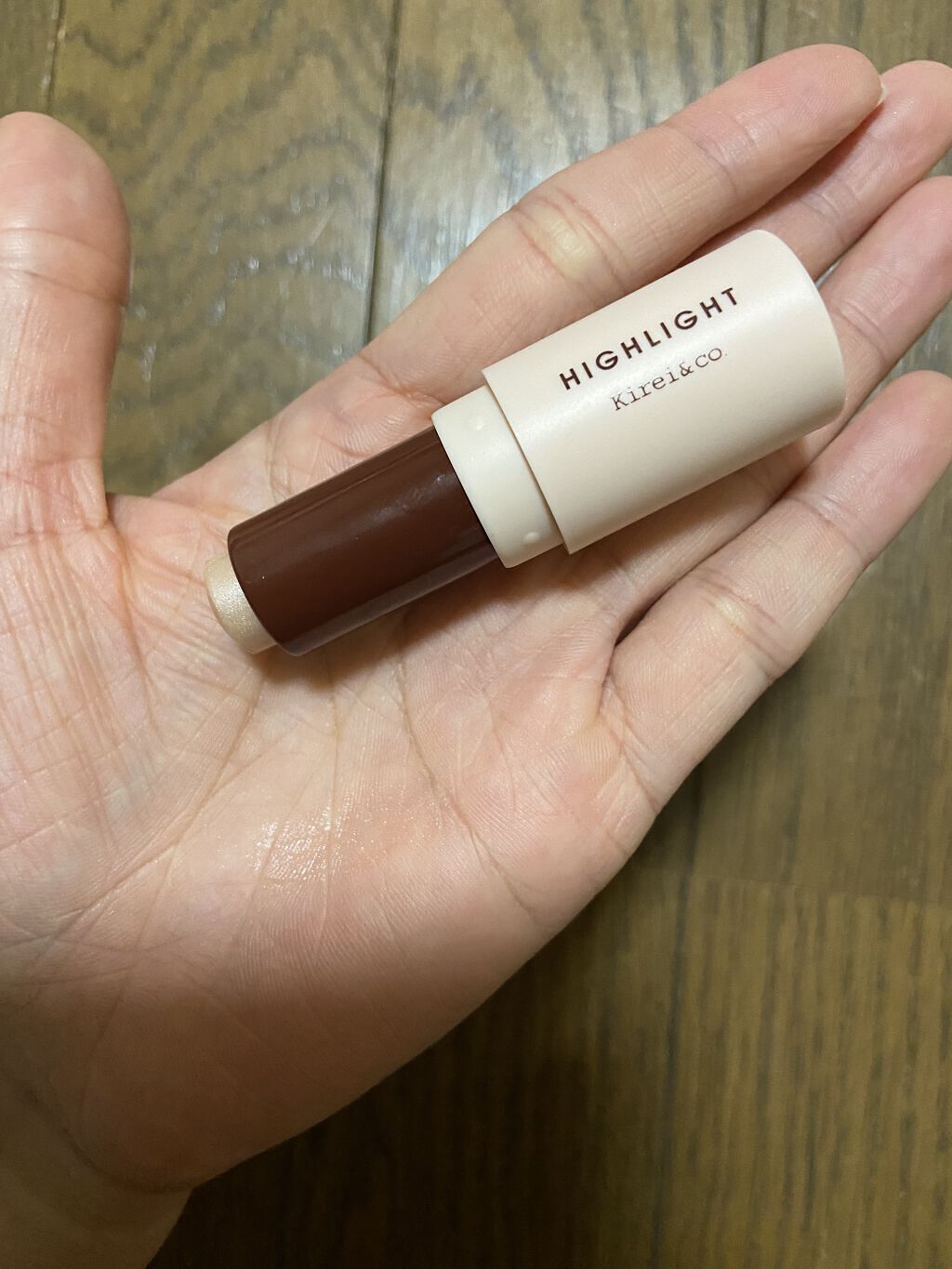グロウスティックハイライト/Kirei&co./スティックハイライトを使ったクチコミ（3枚目）