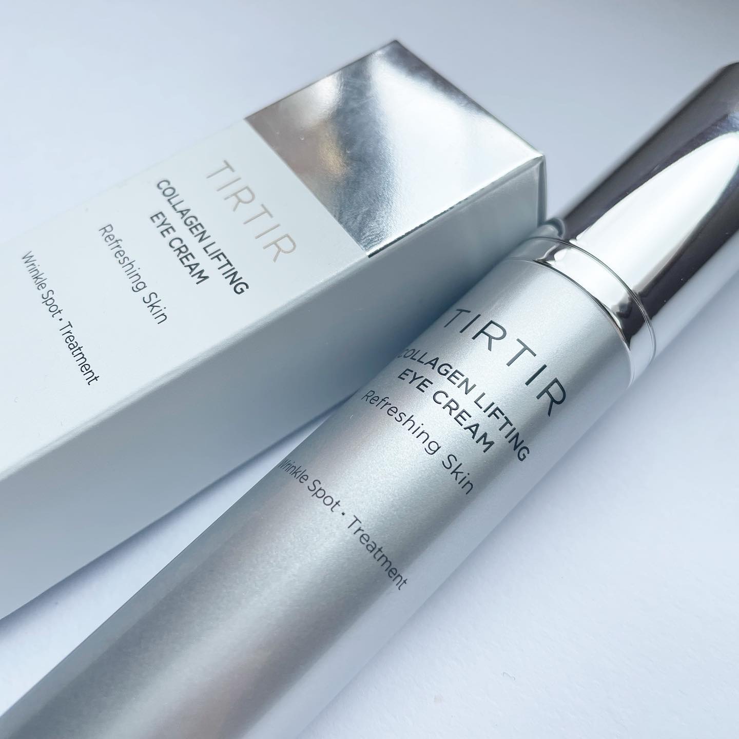 TIRTIR(ティルティル) コラーゲン リフティング アイクリーム のクチコミ「最近の必須アイテム "アイクリーム"

TIRTIR
COLLAGEN LIFTING
EYE.....」（1枚目）