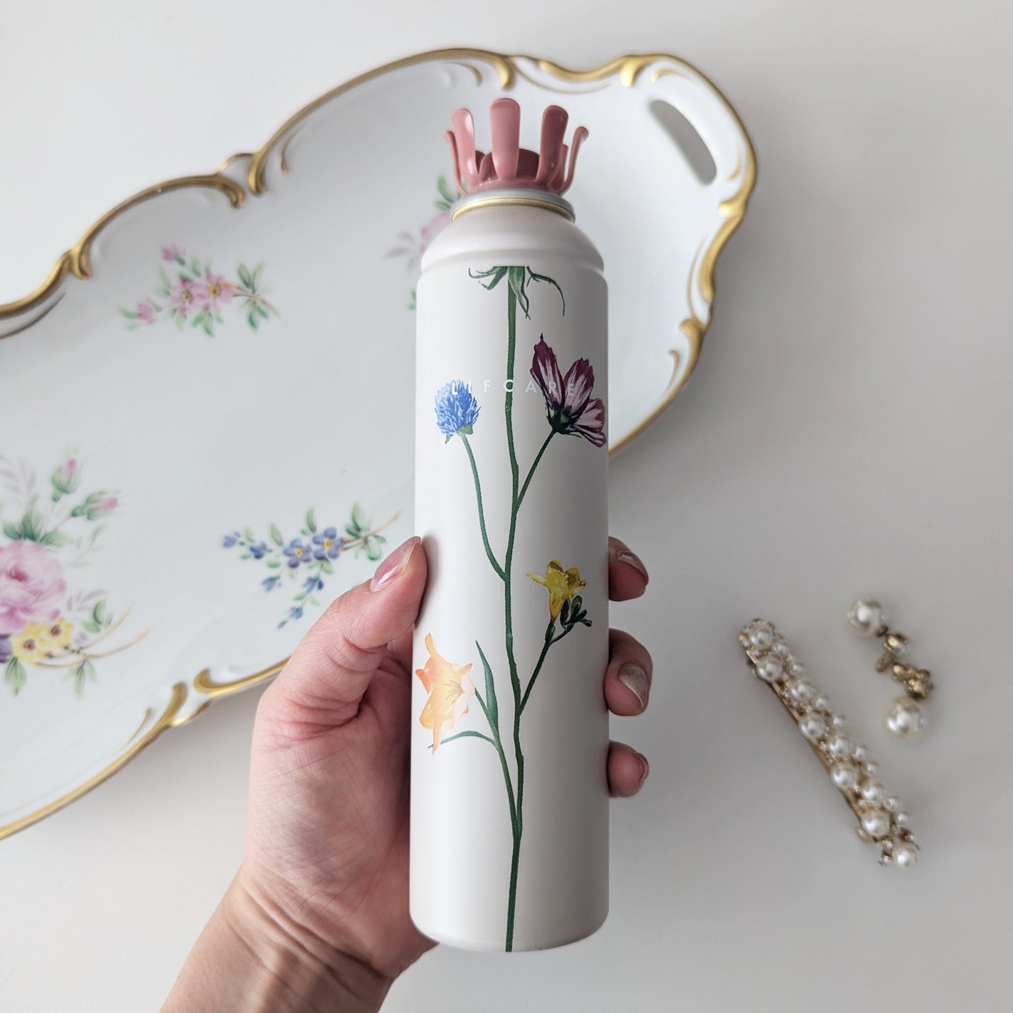 ᎮꭿꮪꮪꭵFꮮꭴꮢꭿ on LIPS 「emocリフケア頭皮用炭酸美容液シュー、パチパチパチ.。o○美..」(4枚目)