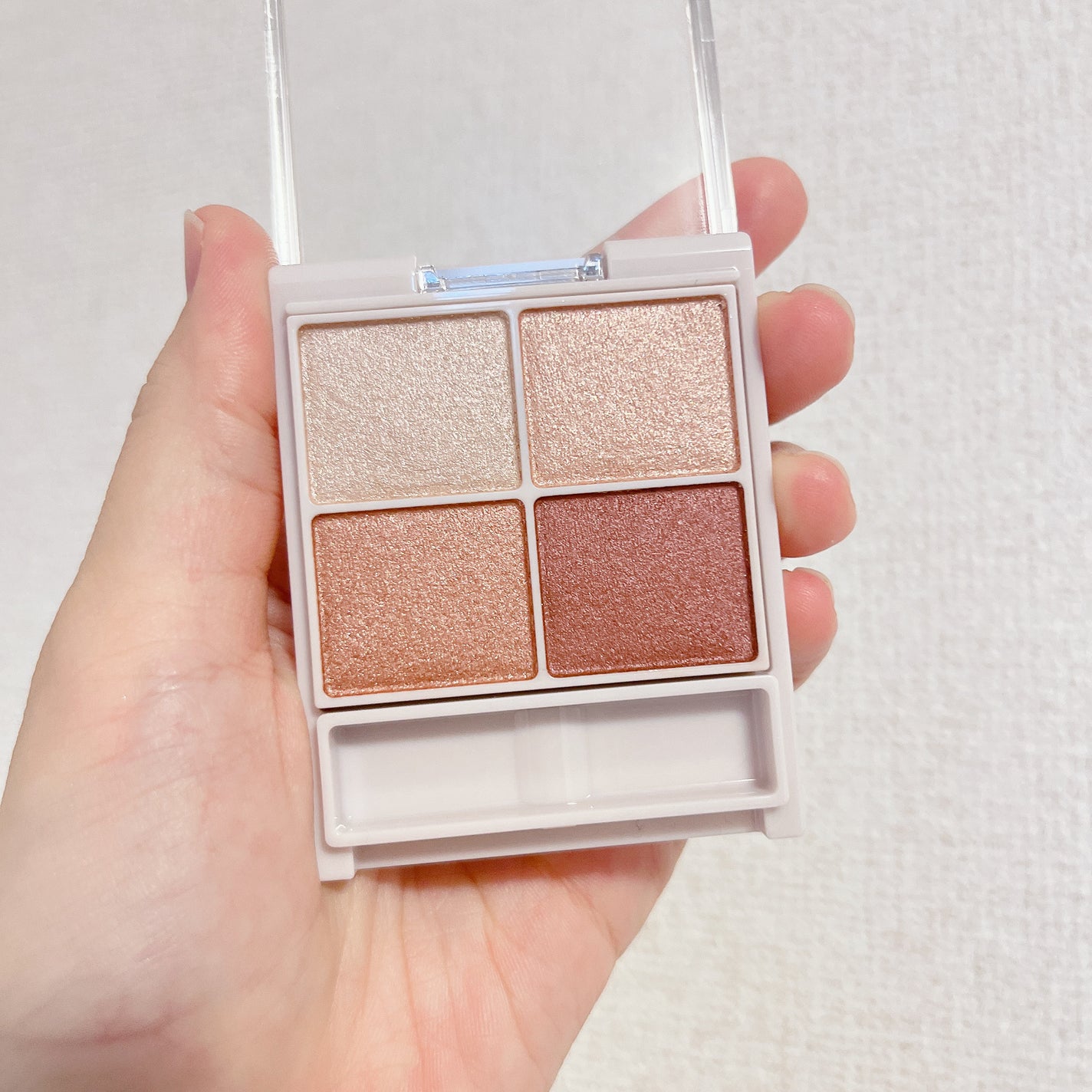 シルキースフレアイズ/キャンメイク/アイシャドウパレットを使ったクチコミ(2枚目)