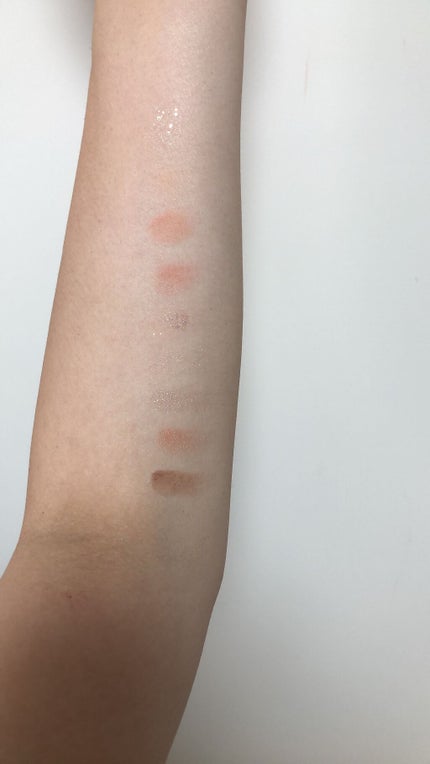 グリッターペディアアイパレット/unleashia/アイシャドウパレットを使ったクチコミ(4枚目)