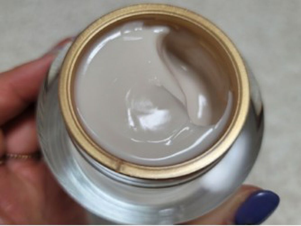 PRESTIGE AGE KILLER/VELLA/フェイスクリームを使ったクチコミ(3枚目)