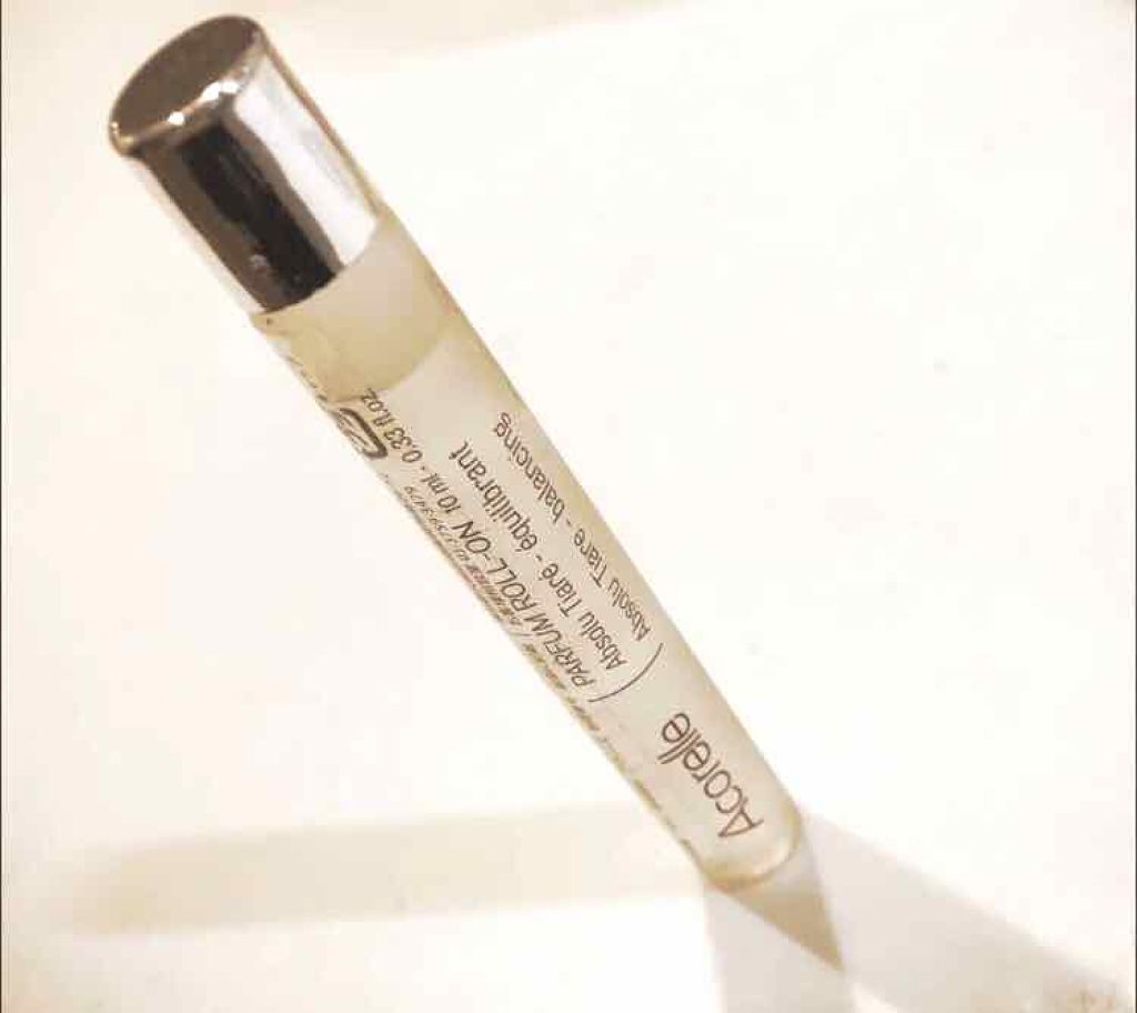 M★chi on LIPS 「香水は自分で酔ってしまうのであまり買わないのですが、一目惚れし..」(1枚目)