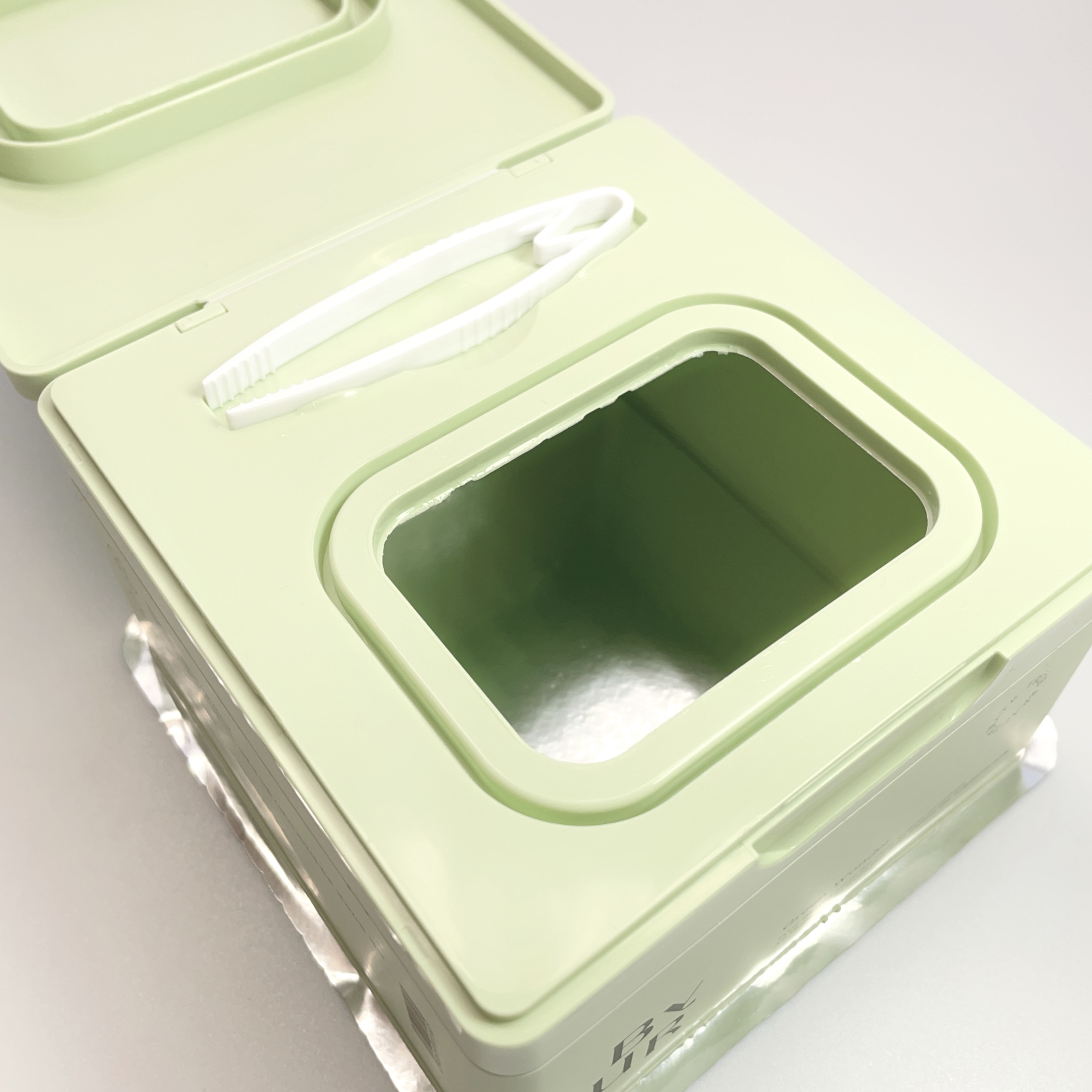 ByUR バイユア スージンググリーン デイリーアクアセラムマスクのクチコミ「【リピあり】毛穴ケア・ゆらぎ肌におすすめ
────────────

✔︎︎︎︎ByUR
バイ.....」（2枚目）