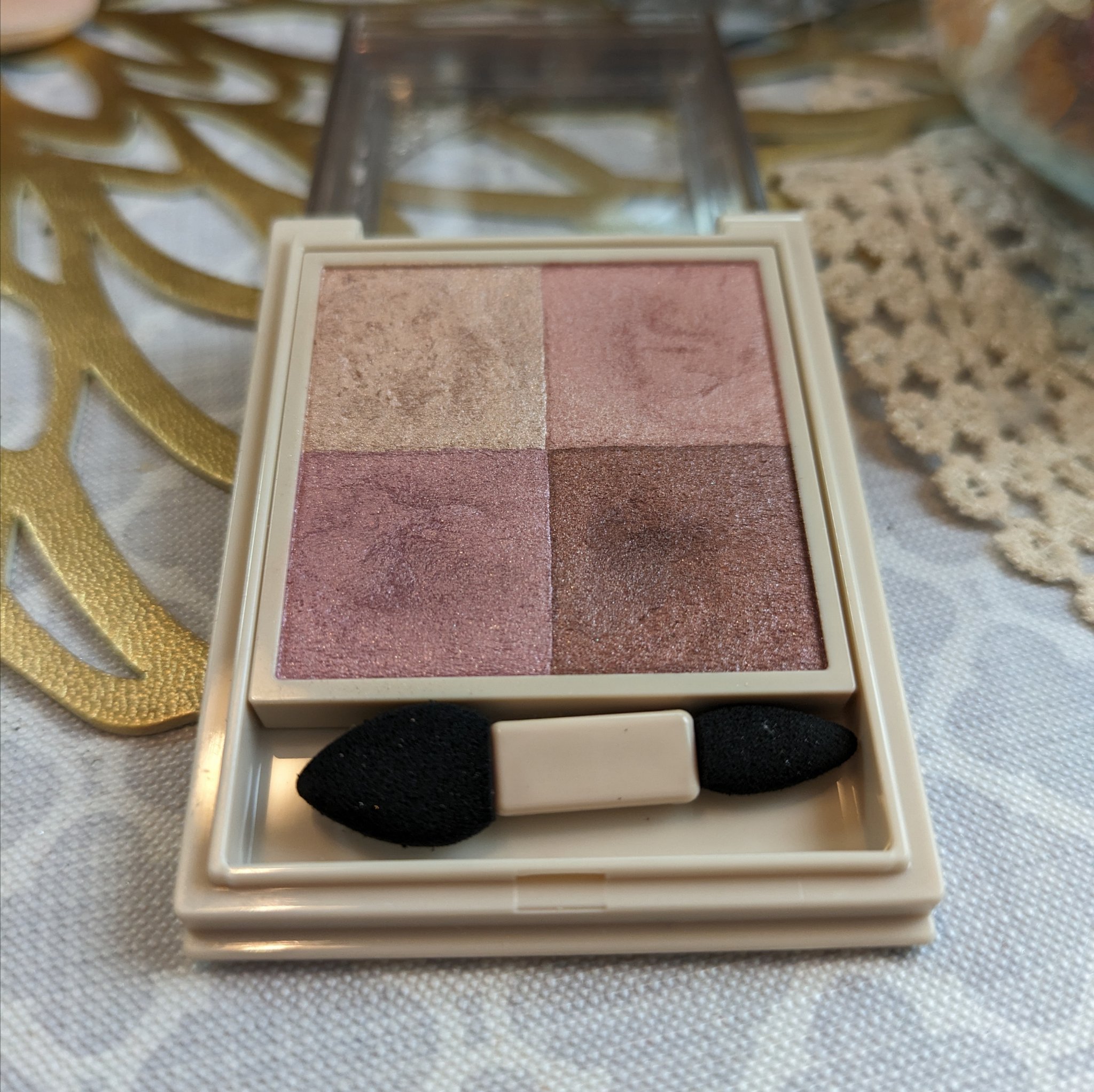 ニュアンス デューイ クリエイター/Visée/アイシャドウパレットを使ったクチコミ（3枚目）