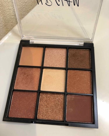 UR GLAM　BLOOMING EYE COLOR PALETTE/U R GLAM/アイシャドウパレットを使ったクチコミ（1枚目）