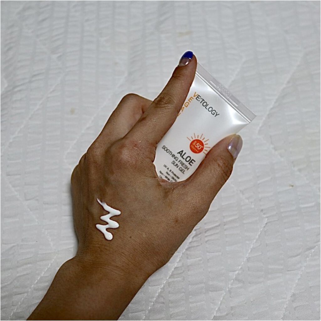 ALOE SHOOTHING FRESH SUN GEL/VEGAN TOLOGY/日焼け止めジェルを使ったクチコミ（2枚目）