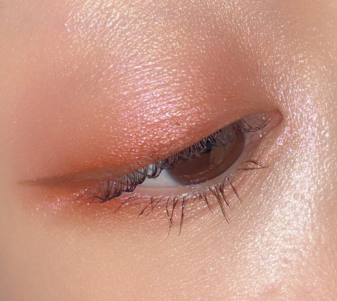 キティ ライクス トゥ スクラッチ ミニ アイシャドウ パレット/Too Faced/アイシャドウパレットを使ったクチコミ(2枚目)