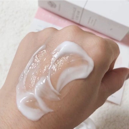 マッサージクリーム /クレアトーン/バスト・ヒップケアを使ったクチコミ(3枚目)