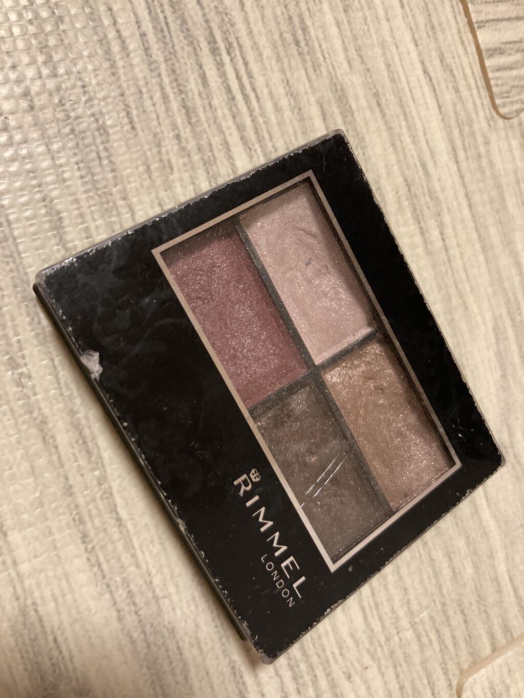 ロイヤルヴィンテージ アイズ/リンメル ロンドン/アイシャドウパレットを使ったクチコミ（1枚目）