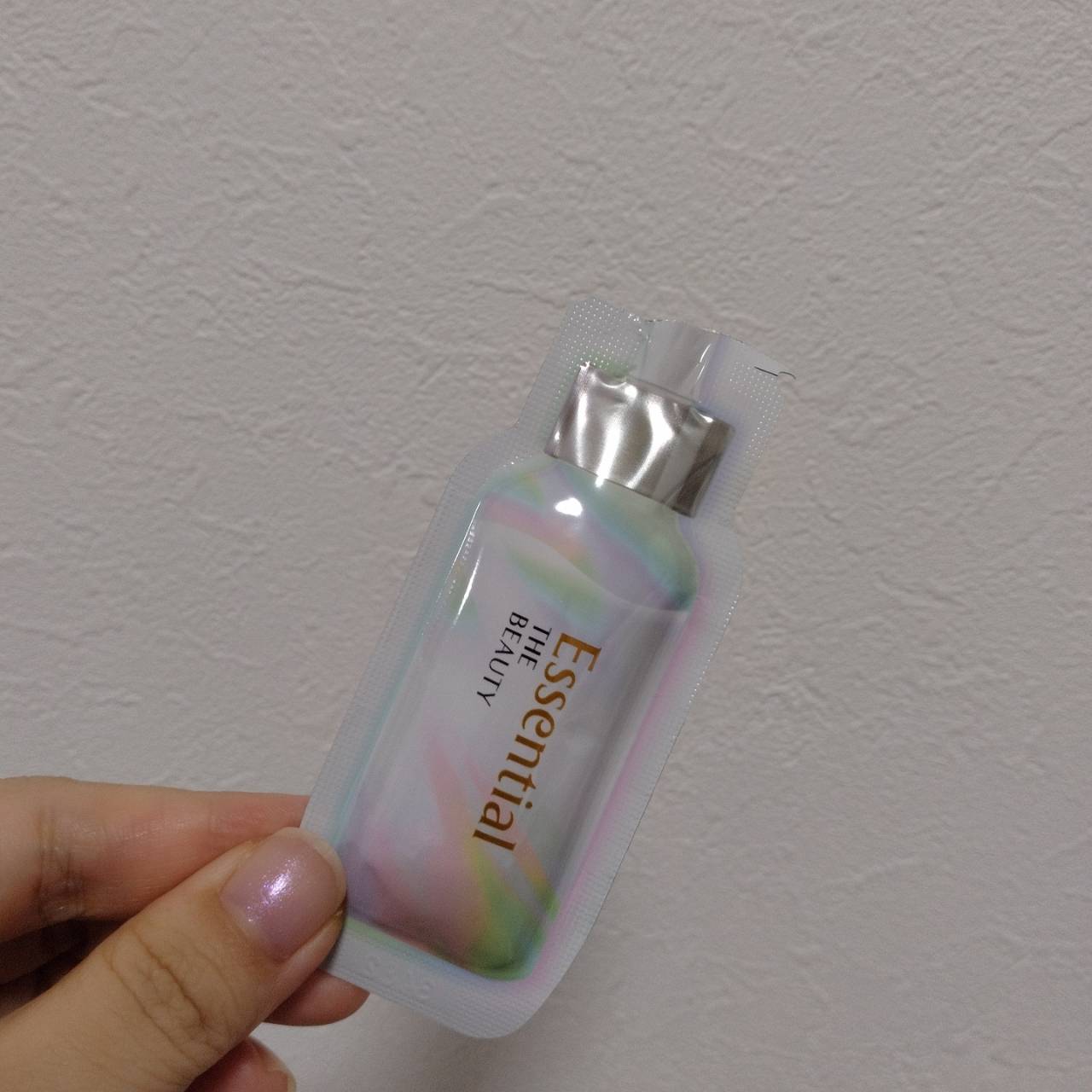 ザビューティ うるツヤチャージヘアパック/エッセンシャル/ヘアマスク・ヘアパックを使ったクチコミ（2枚目）