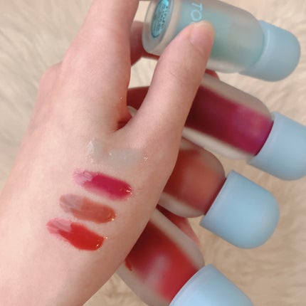 ジューシーベリープランピングリップオイル/TOCOBO/リップグロスを使ったクチコミ(4枚目)