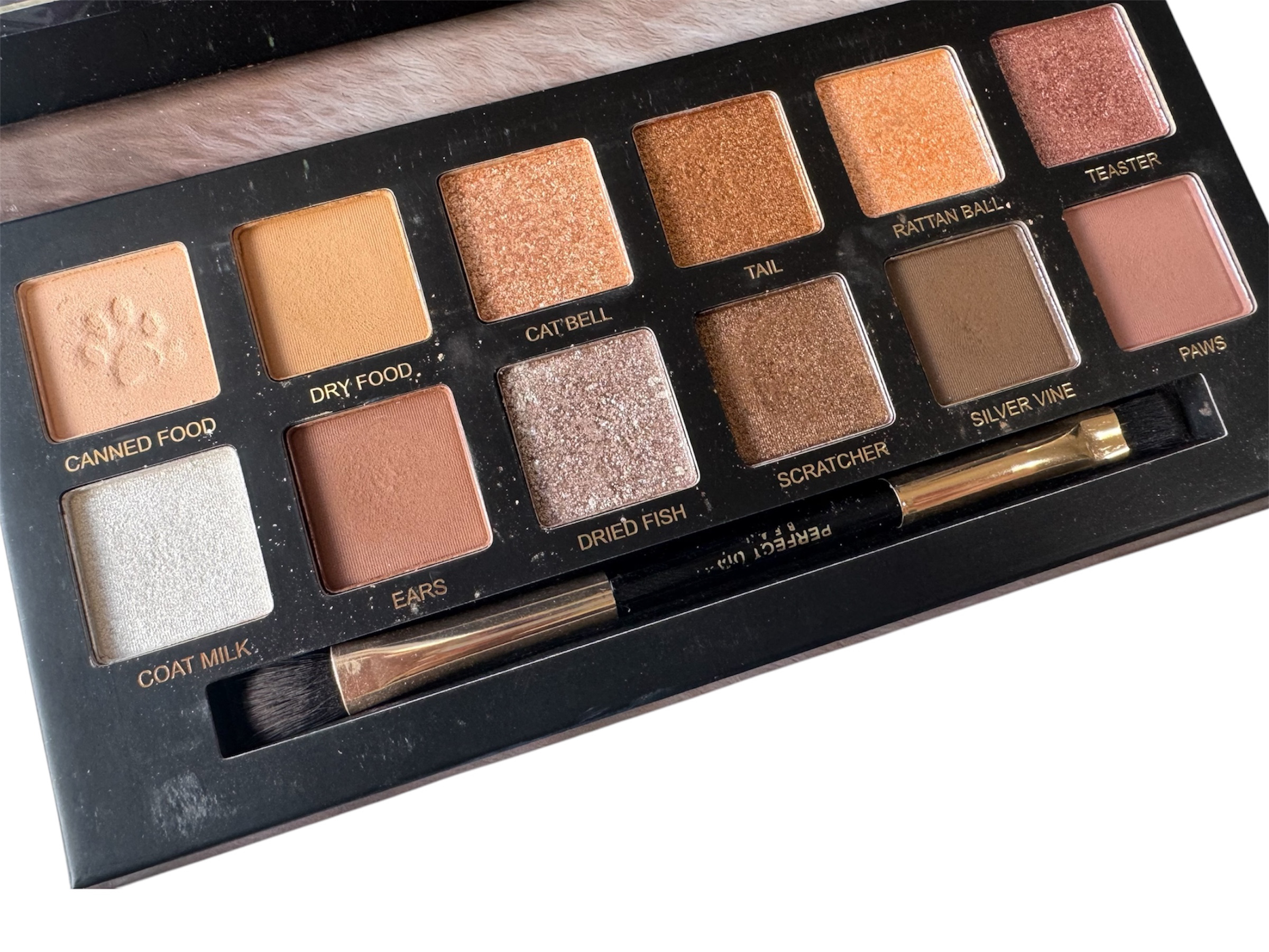 エクスプローラ12色 動物アイシャドウパレット/PERFECT DIARY/アイシャドウパレットを使ったクチコミ（3枚目）