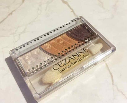 トーンアップアイシャドウ/CEZANNE/アイシャドウパレットを使ったクチコミ(1枚目)