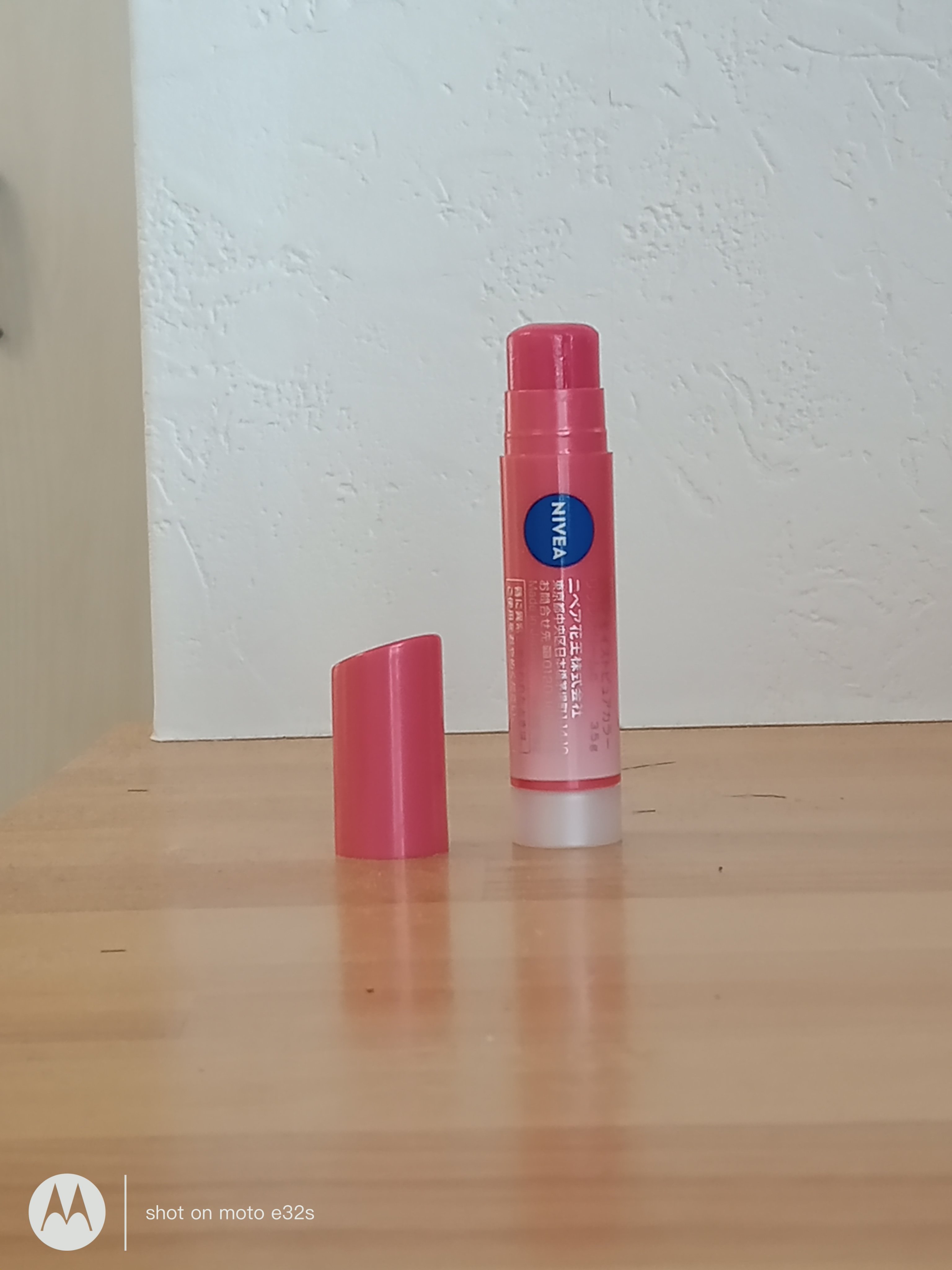 モイストピュアカラーリップ/ニベア/リップクリームを使ったクチコミ（3枚目）