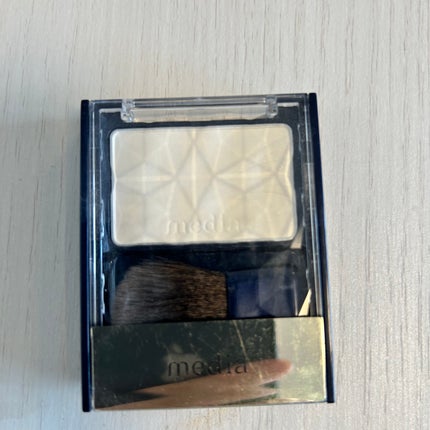 ブライトアップチークN/media/パウダーチークを使ったクチコミ(1枚目)