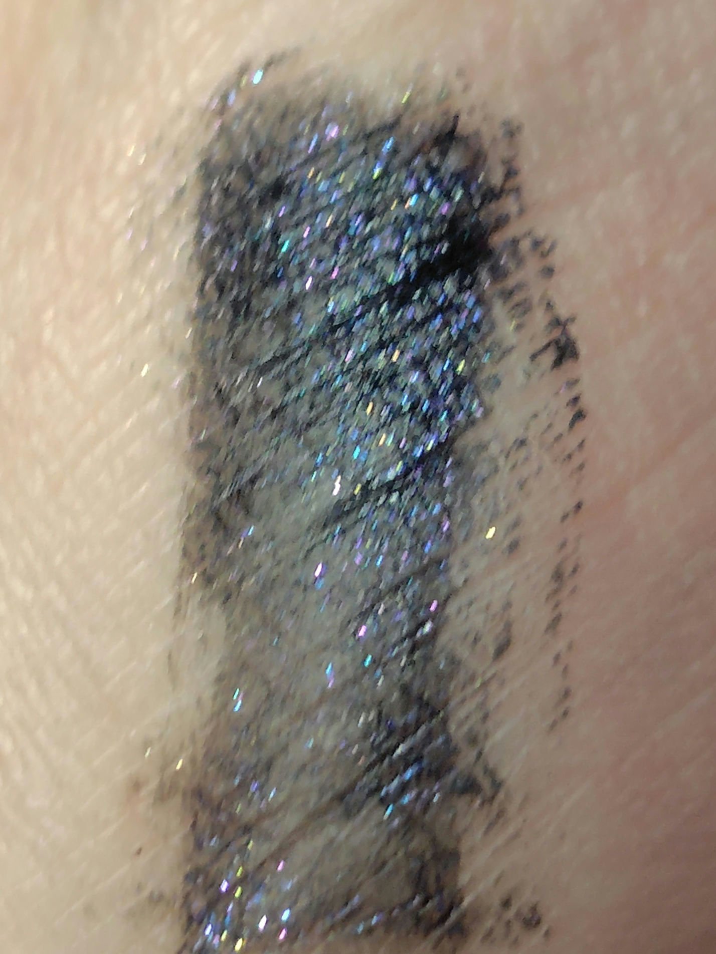 オンブル プルミエール ラック/CHANEL/リキッドアイシャドウを使ったクチコミ（3枚目）