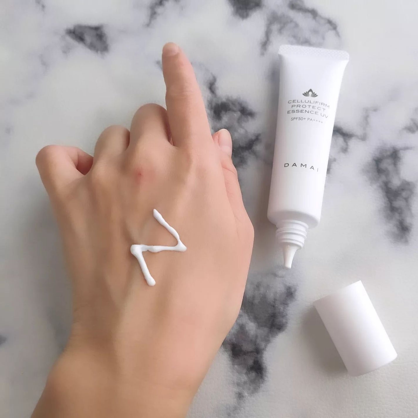ダマイ セルリファーム プロテクト エッセンス UV/SPA DAMAI/日焼け止めクリームを使ったクチコミ(4枚目)