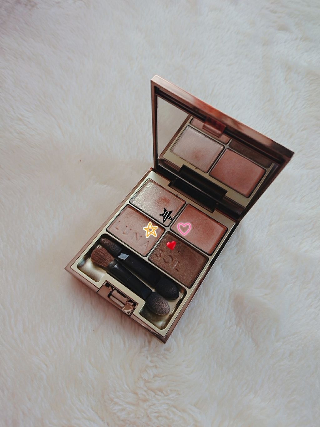 スキンモデリングアイズ/LUNASOL/アイシャドウパレットを使ったクチコミ(2枚目)