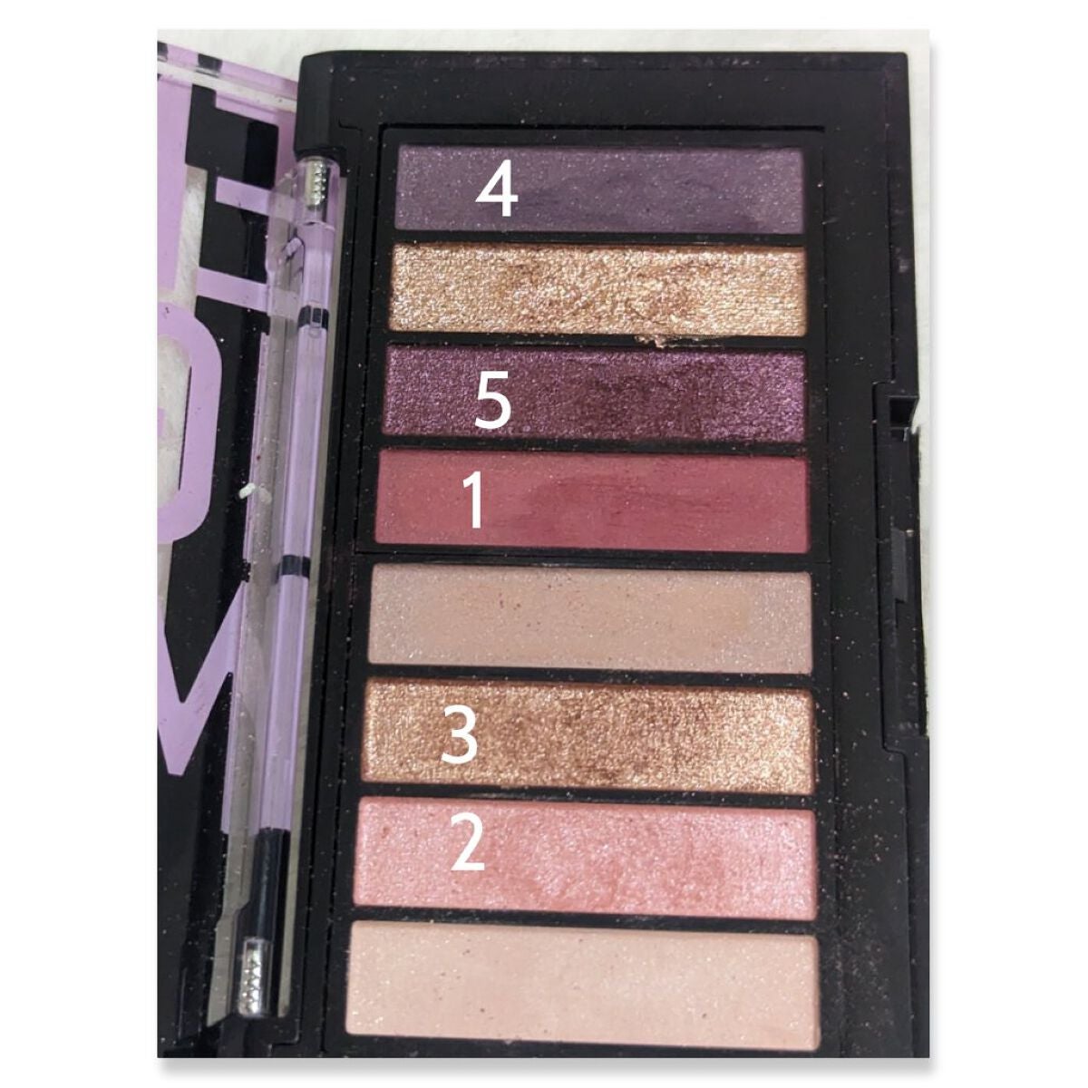 カラーステイ ルックス ブック パレット/REVLON/アイシャドウパレットを使ったクチコミ(4枚目)