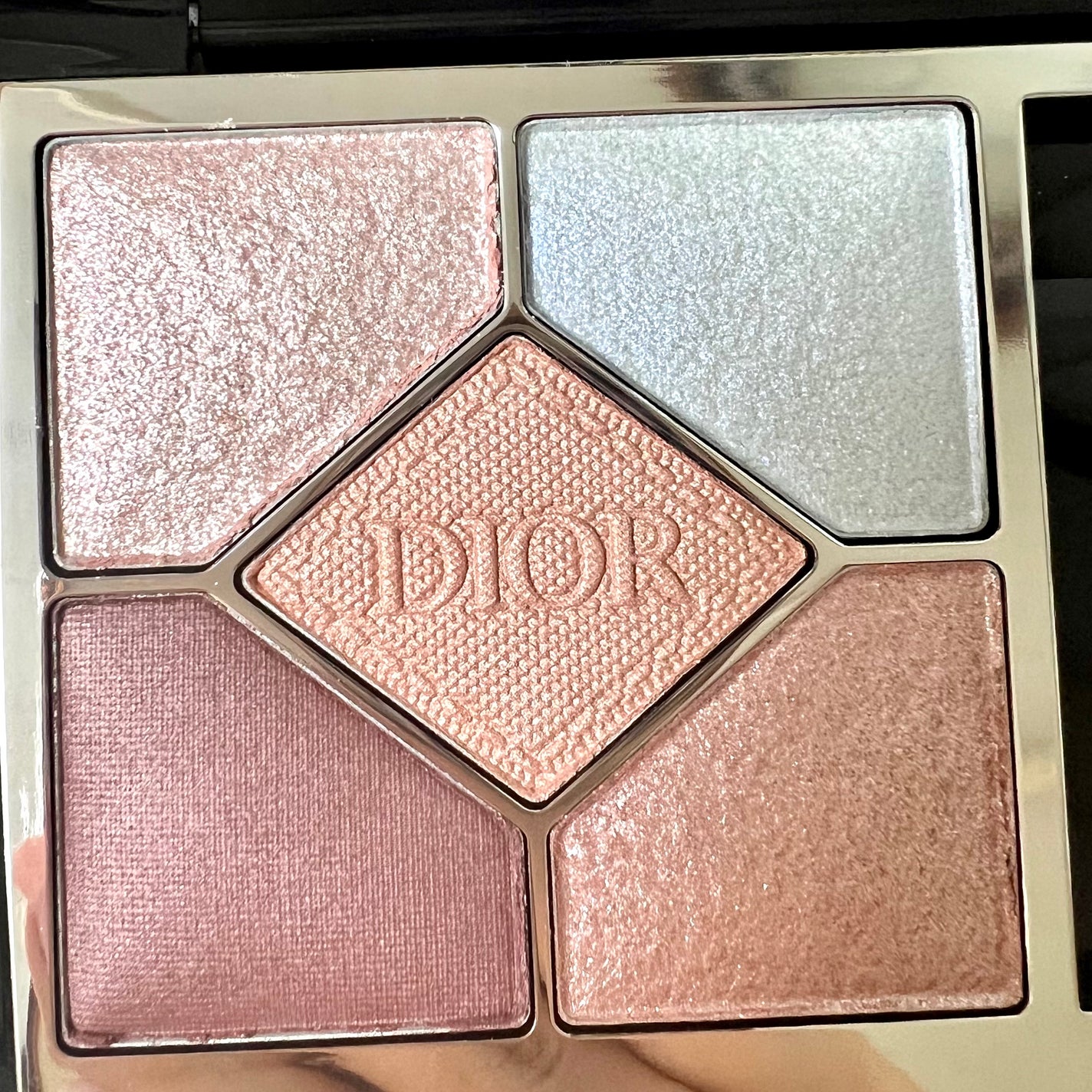 ディオールショウ サンク クルール/Dior/アイシャドウを使ったクチコミ(3枚目)