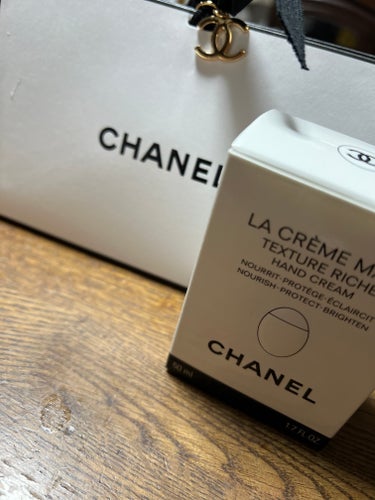 ラ クレーム マン リッシュ/CHANEL/ハンドクリームを使ったクチコミ（3枚目）