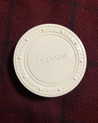 UVクリアフェイスパウダー/CEZANNE/プレストパウダーを使ったクチコミ（1枚目）