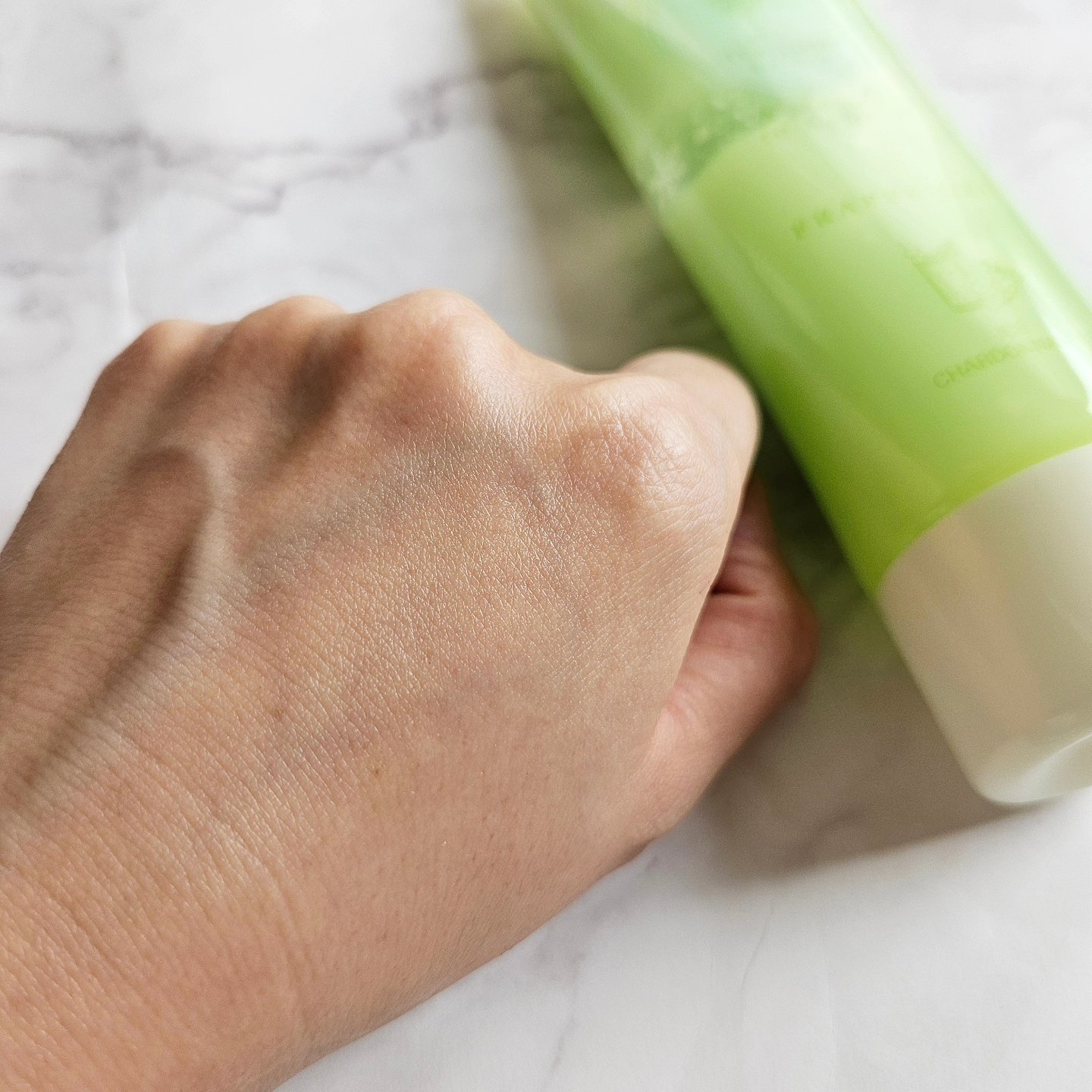 BIBIDAY TEA TIME フラッペジェル アイスシャルドネティーの香り/BIBIDAY/ボディローションを使ったクチコミ（3枚目）