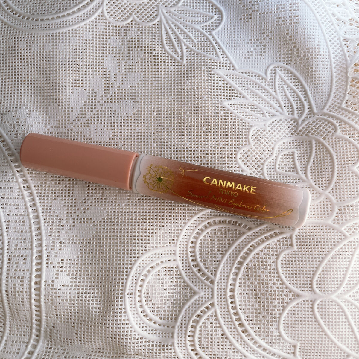 スマートミニアイブロウカラー 01 いつものブラウン/キャンメイク/眉マスカラを使ったクチコミ（1枚目）