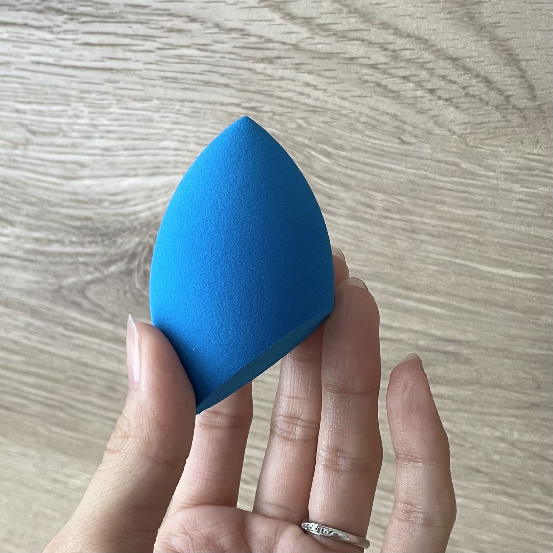 ウォータリーパフ/fillimilli/パフ・スポンジを使ったクチコミ（2枚目）