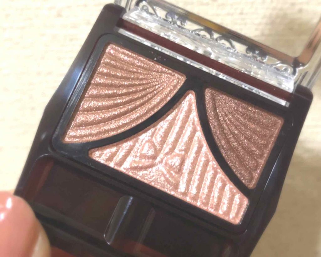 ジューシーピュアアイズ/キャンメイク/アイシャドウパレットを使ったクチコミ（2枚目）