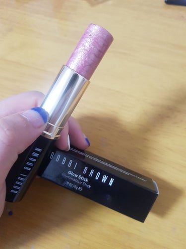 BOBBI BROWN グロウ スティックのクチコミ「アウトレットのコスメショップブランドで見つけたハイライト🥰
BOBBI BROWN のハイライ.....」（1枚目）