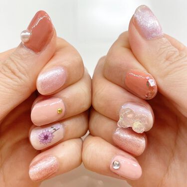 ネイルシール セリアを使った口コミ かわいいに振り切ったネイル さきほどの投 By Me 美容系インフルエンサー 混合肌 30代前半 Lips