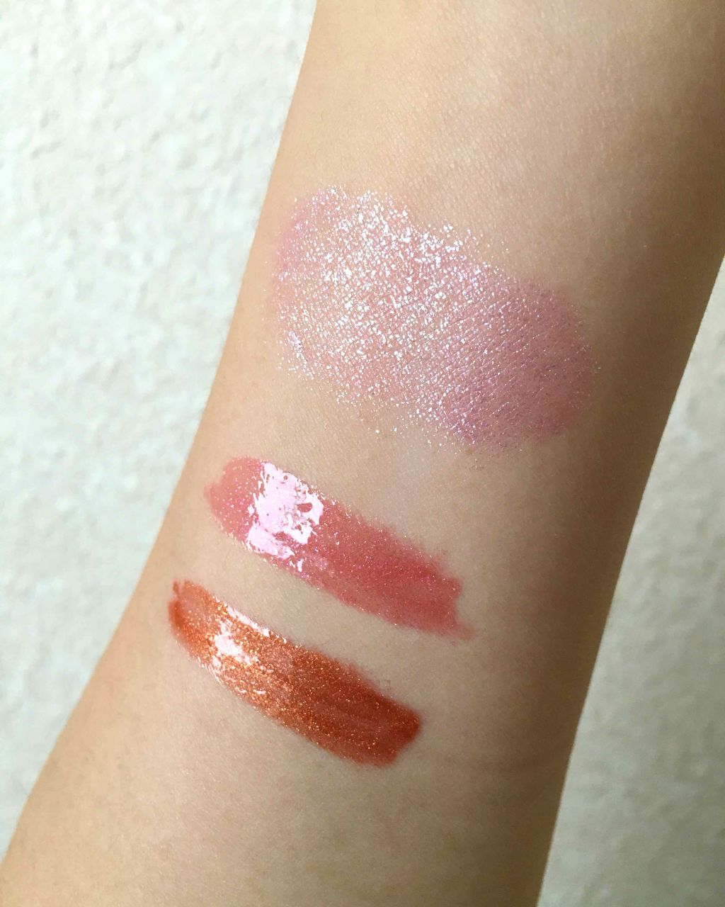 キラティントグロス/WHOMEE/リップティントを使ったクチコミ(3枚目)