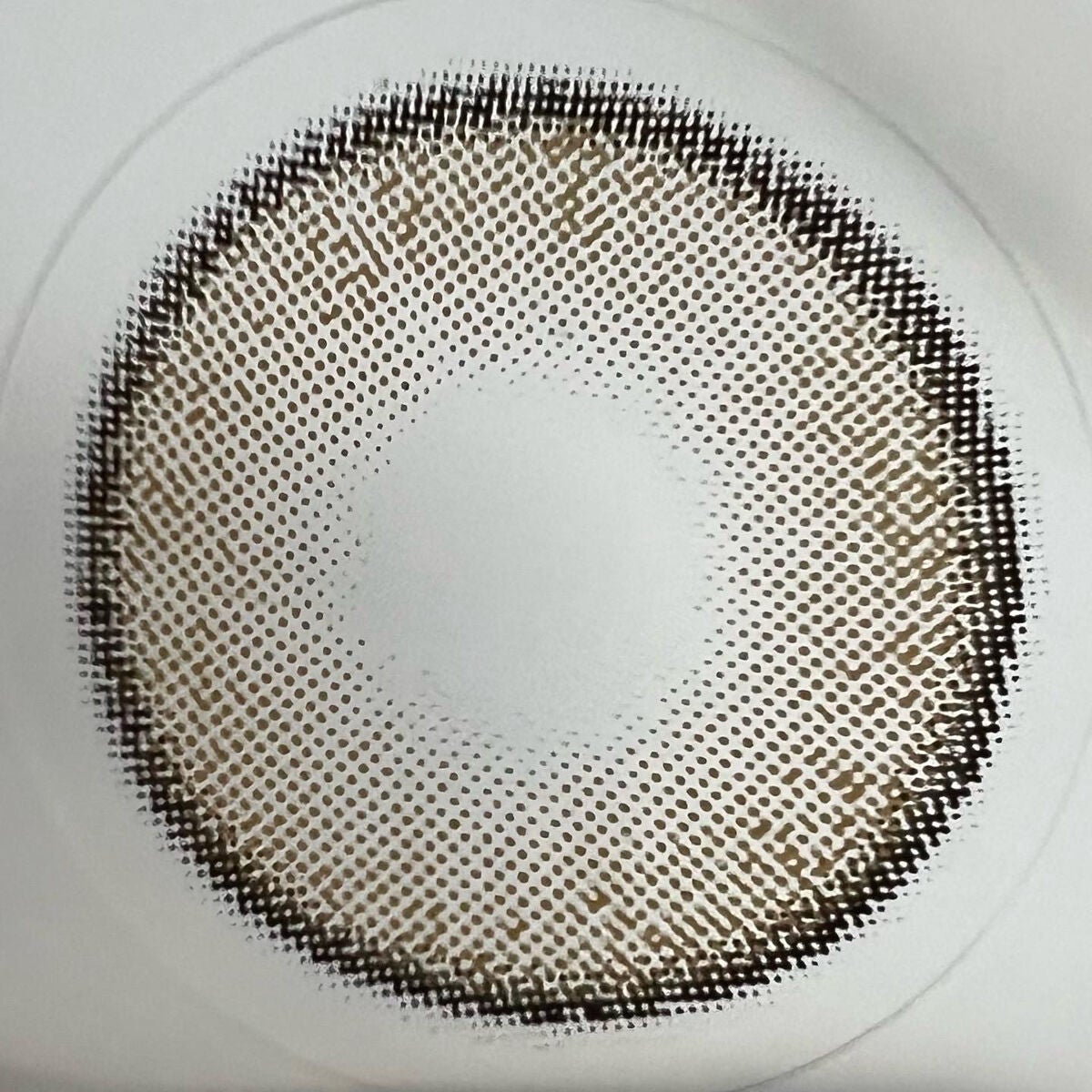 i-SHA JADEY /蜜のレンズ/カラーコンタクトレンズを使ったクチコミ(4枚目)