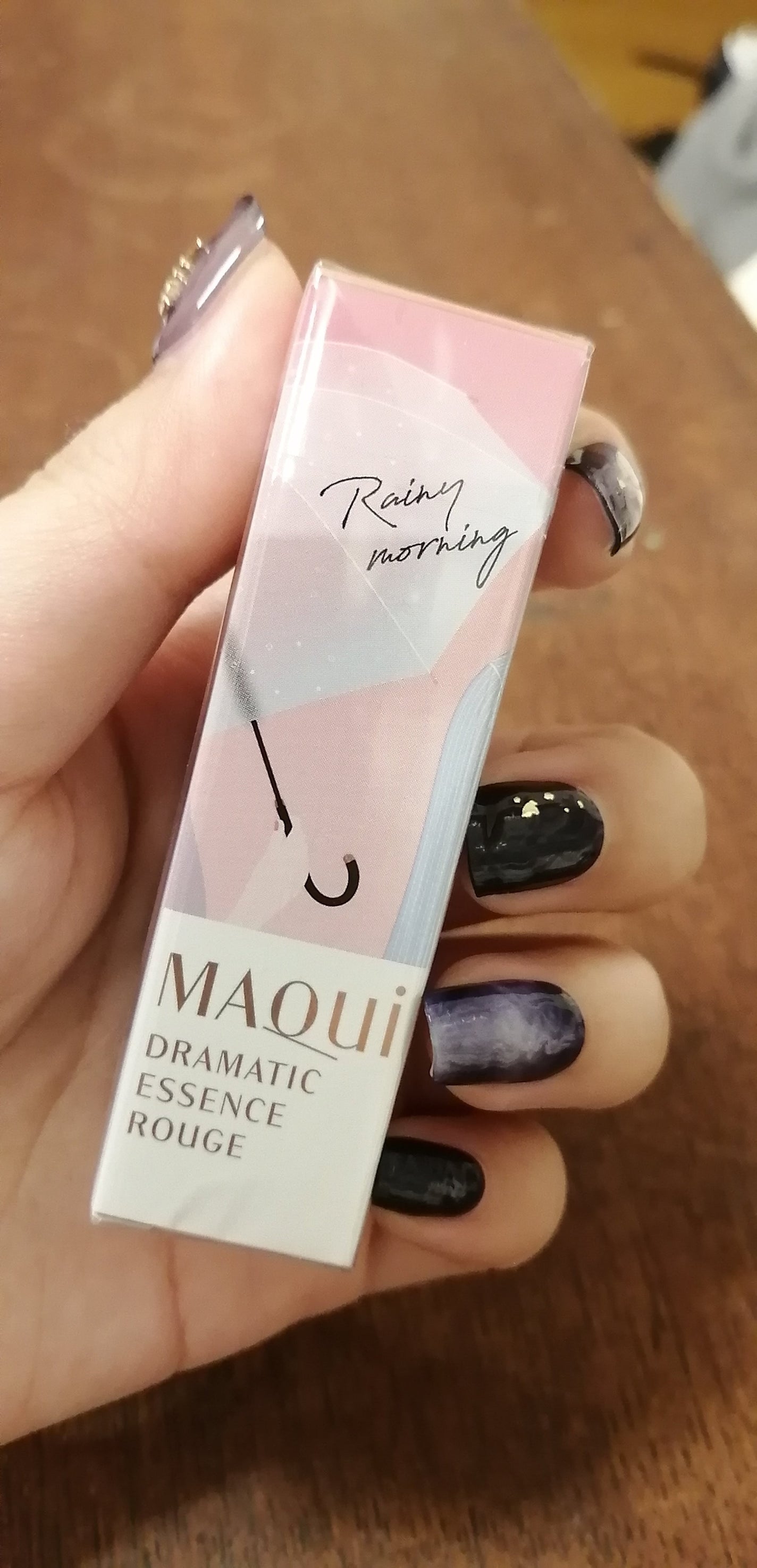 ドラマティックエッセンスルージュ/マキアージュ/口紅を使ったクチコミ(1枚目)