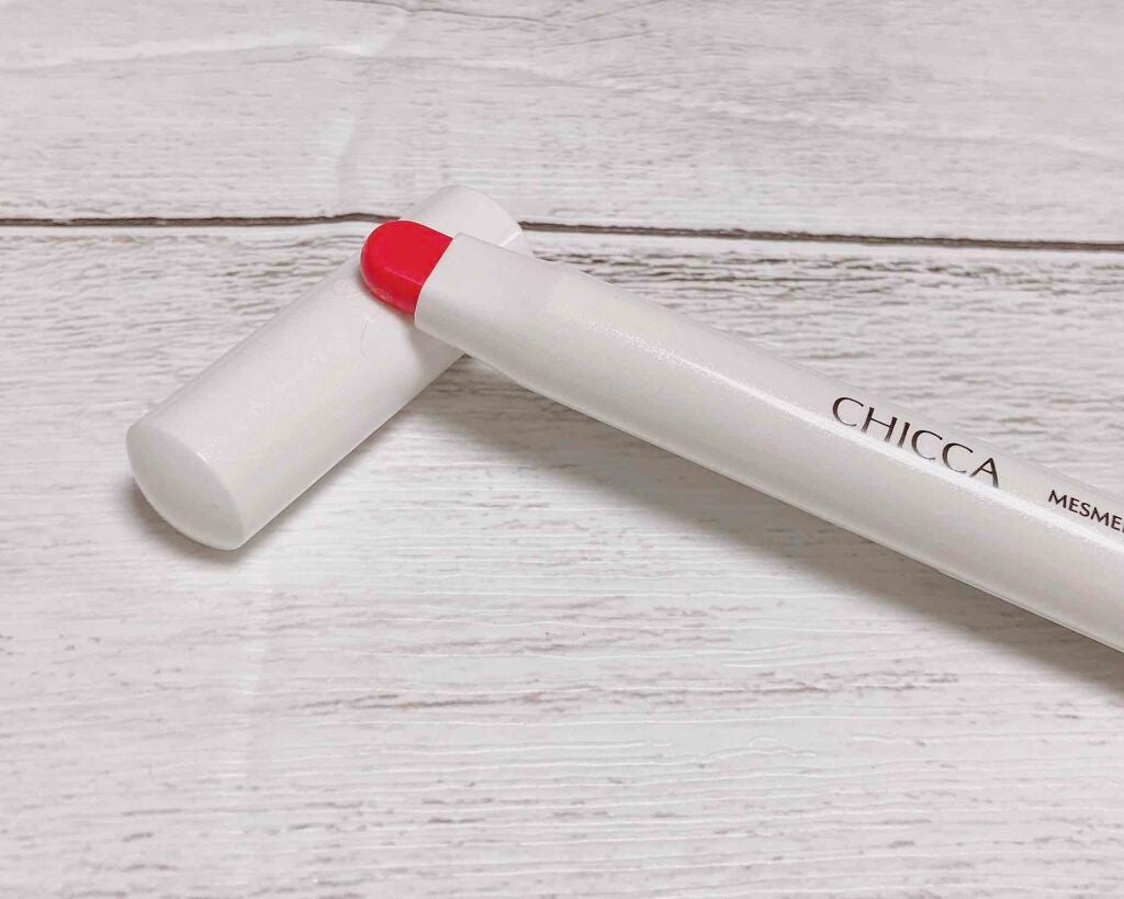 メスメリック リップラインスティック/CHICCA/リップライナーを使ったクチコミ(2枚目)