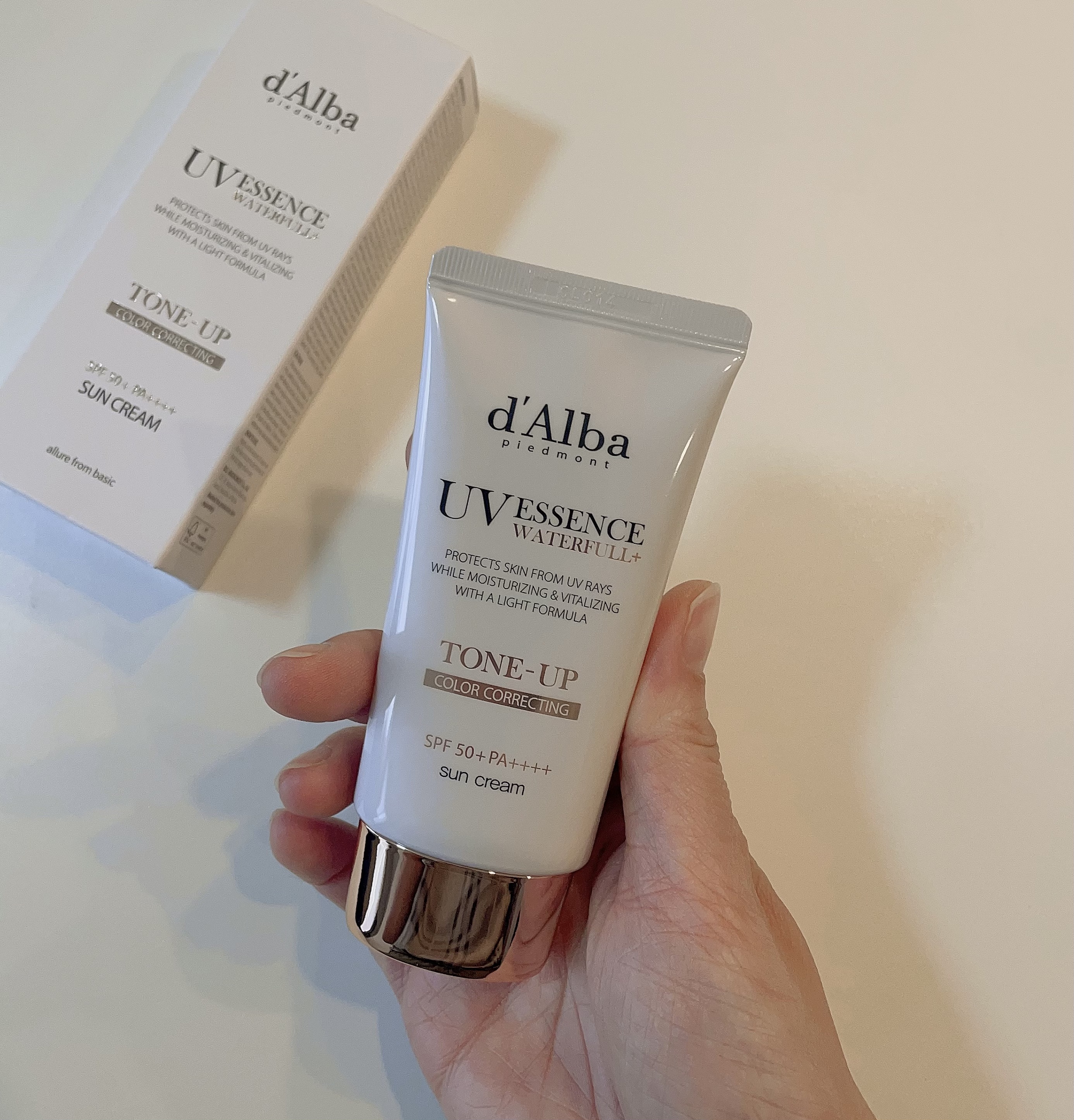 ウォータフルトーンアップサンクリーム/ダルバ/日焼け止めクリームを使ったクチコミ（1枚目）