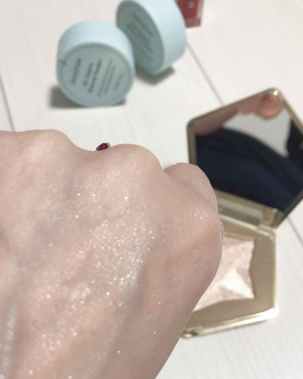 センシュアルスパイシーヌードグロス/HERA/リップグロスを使ったクチコミ（2枚目）