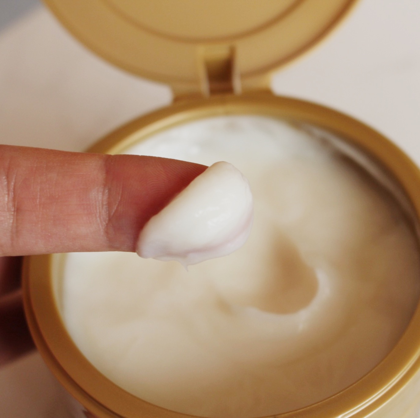 デイリーヘアメンテマスク/CRESHE/洗い流すヘアトリートメントを使ったクチコミ（2枚目）