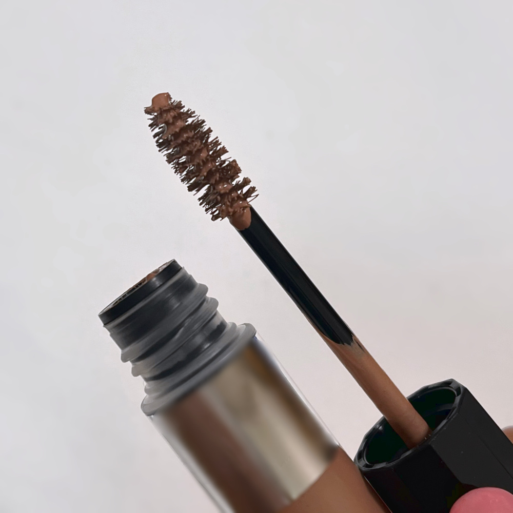 ヘビーローテーション カラーリングアイブロウEX/ヘビーローテーション/眉マスカラを使ったクチコミ（3枚目）