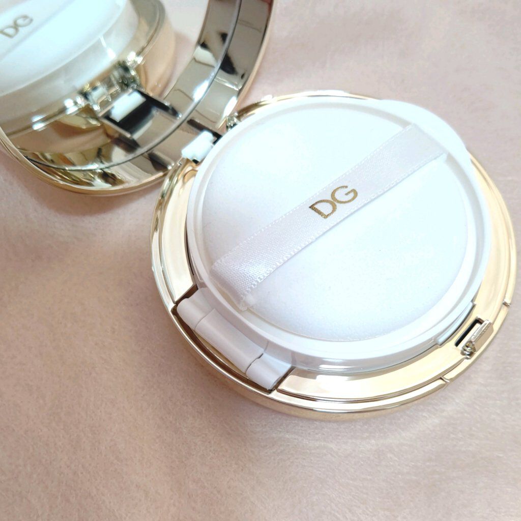 ソーラーグロウ ヘルシーグロウ クッションファンデーション/DOLCE&GABBANA BEAUTY/クッションファンデーションを使ったクチコミ（3枚目）